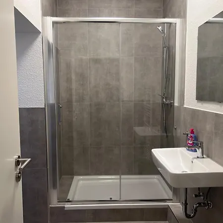 T&k - 3 Schlafzimmer - Ruhige Lage - Ohne Durchgang *