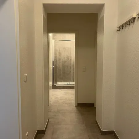 Apartment T&k - 3 Schlafzimmer - Ruhige Lage - Ohne Durchgang *