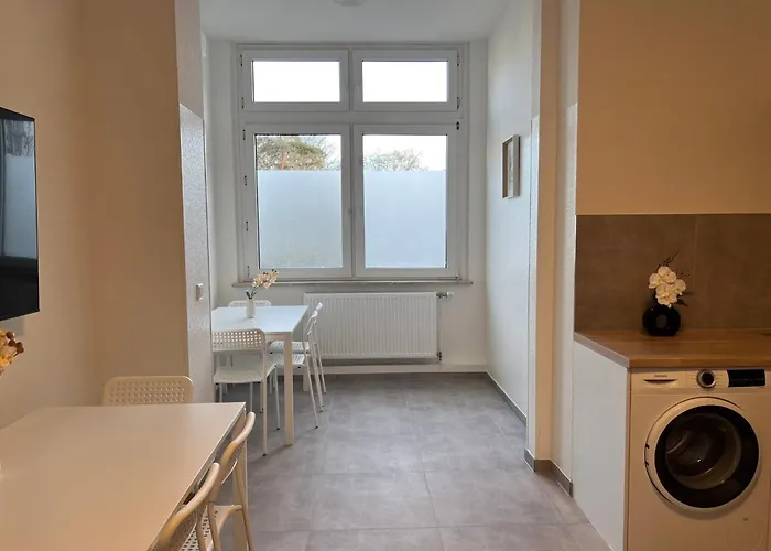 T&k - 3 Schlafzimmer - Ruhige Lage - Ohne Durchgang Apartment *